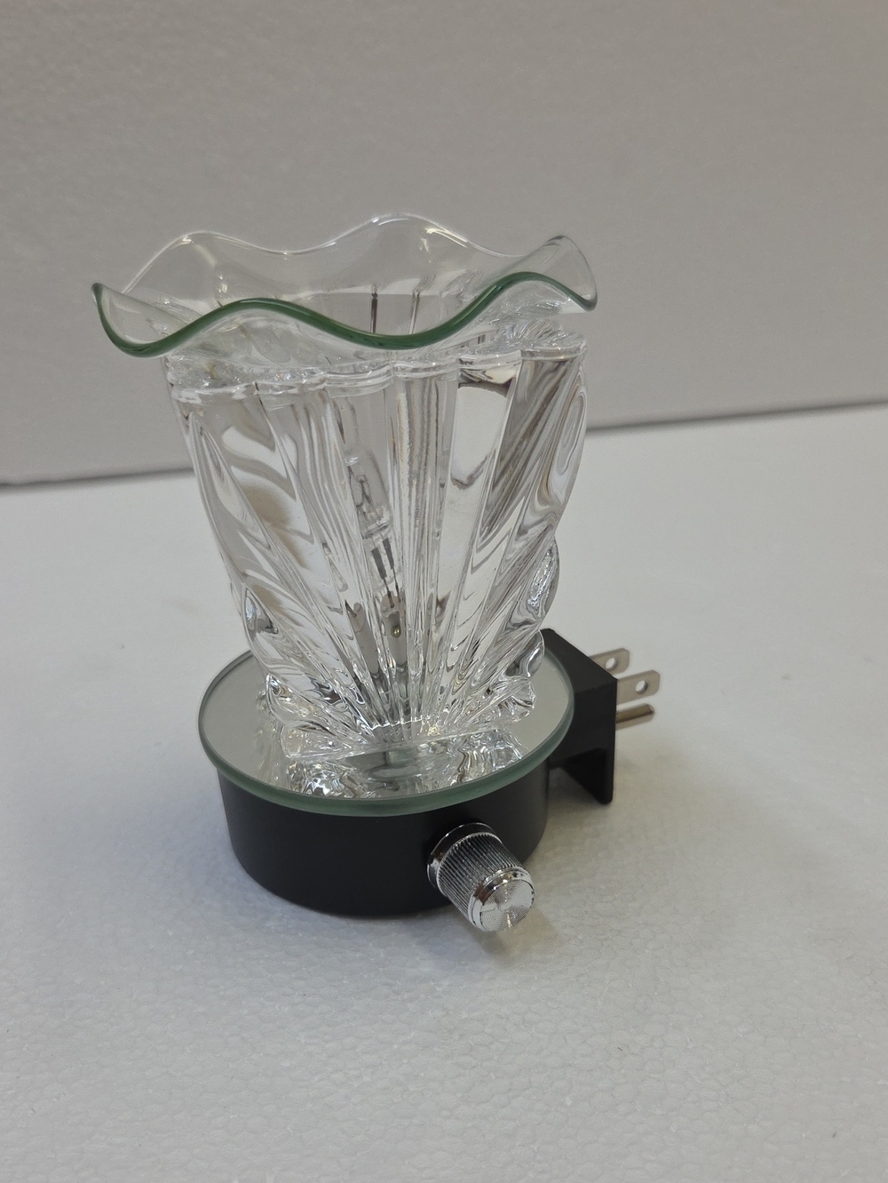 Clear Glass Plug-In Fragrance Warmer Night Light